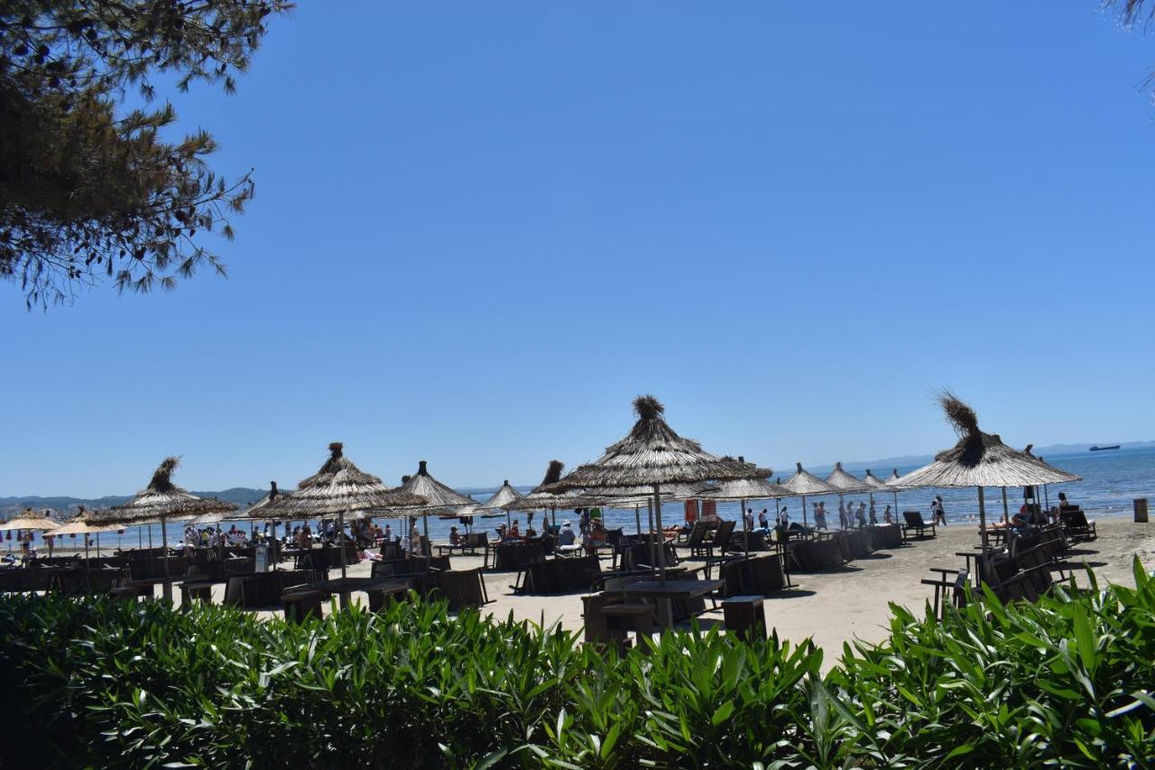 Cosmo Beach Hotel Durrës Exteriér fotografie