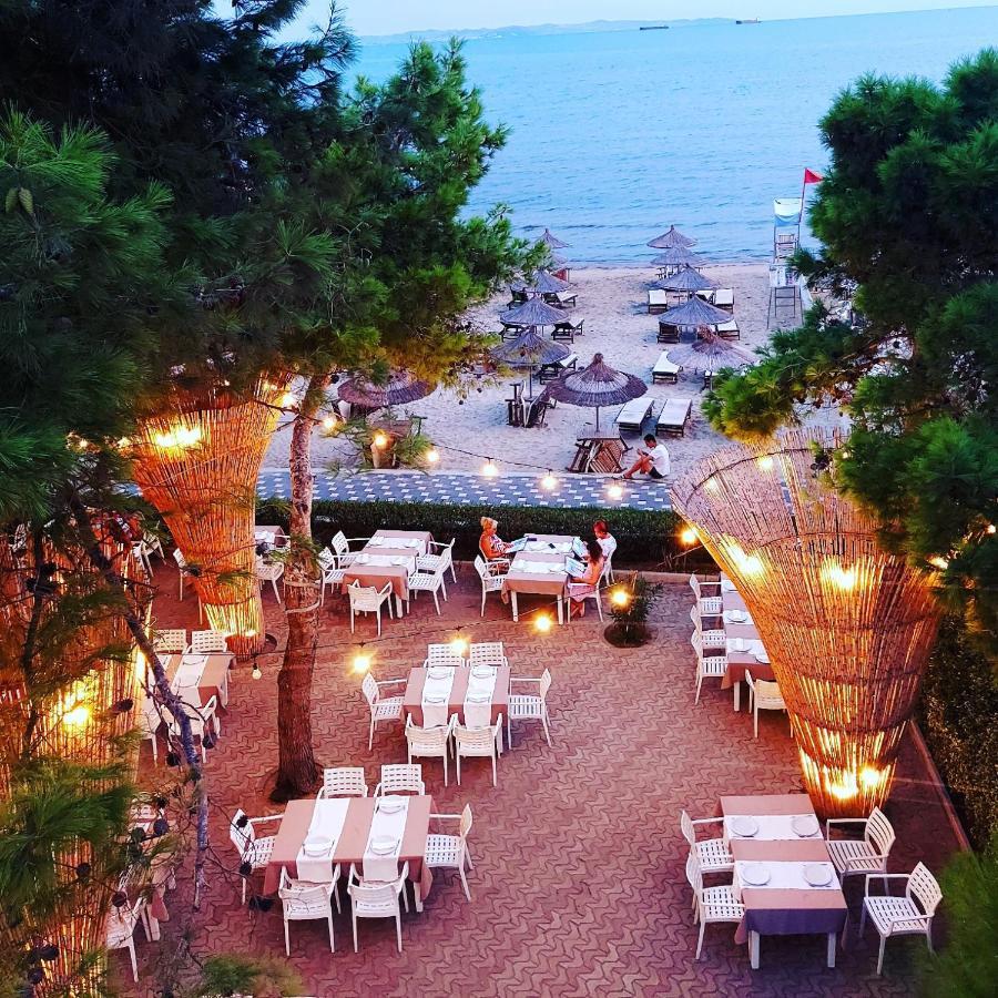 Cosmo Beach Hotel Durrës Exteriér fotografie