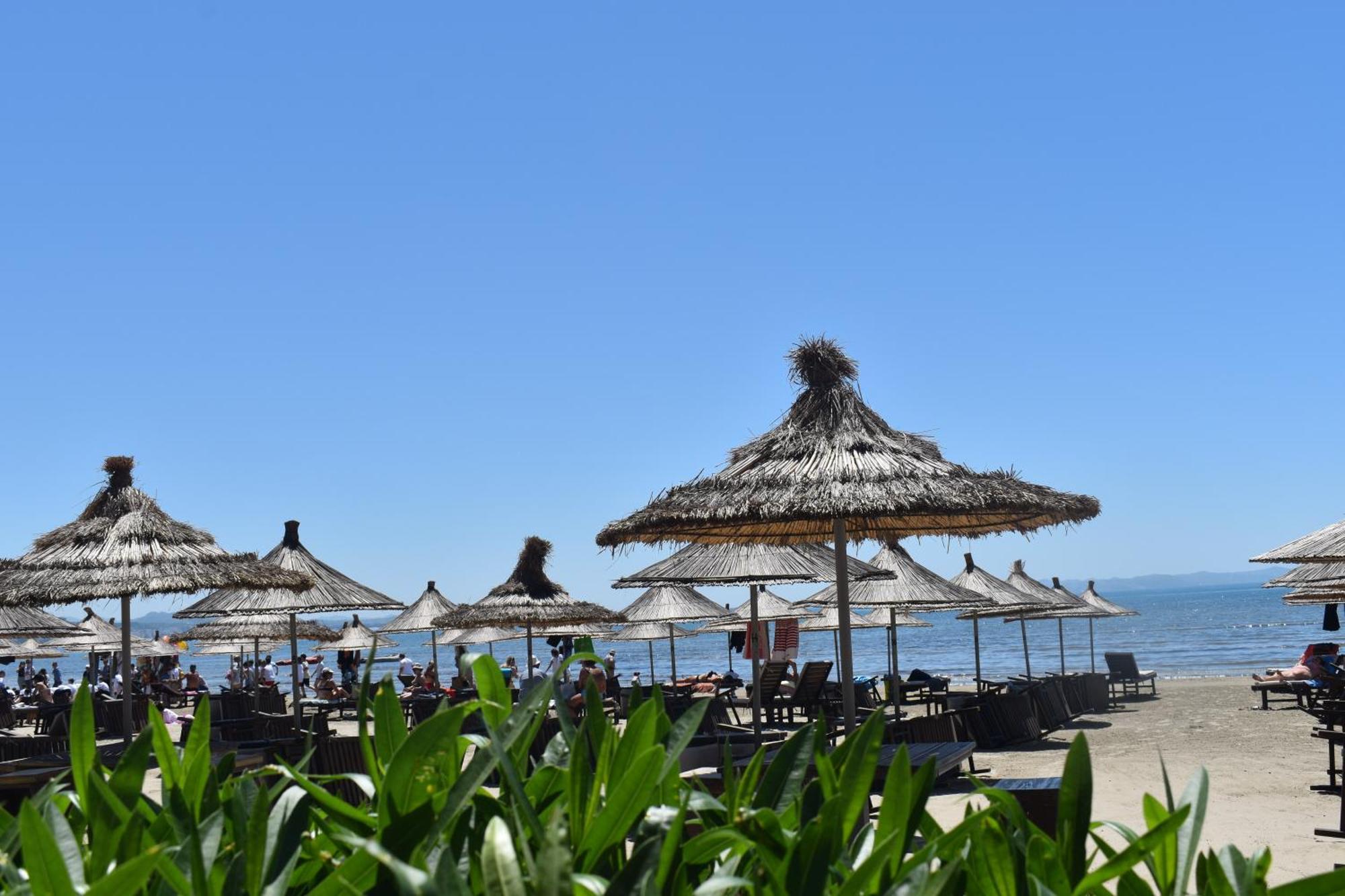 Cosmo Beach Hotel Durrës Exteriér fotografie
