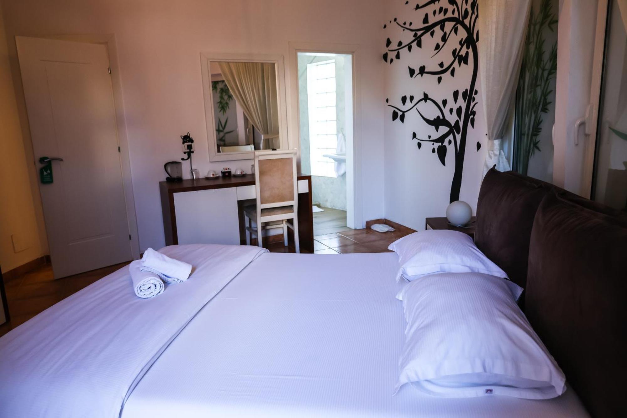 Cosmo Beach Hotel Durrës Pokoj fotografie